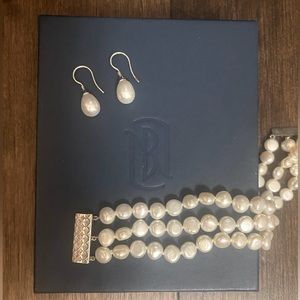 Triple-strand Baroque Freshwater cultured Pearls,matching Pearl Drop Earrings.